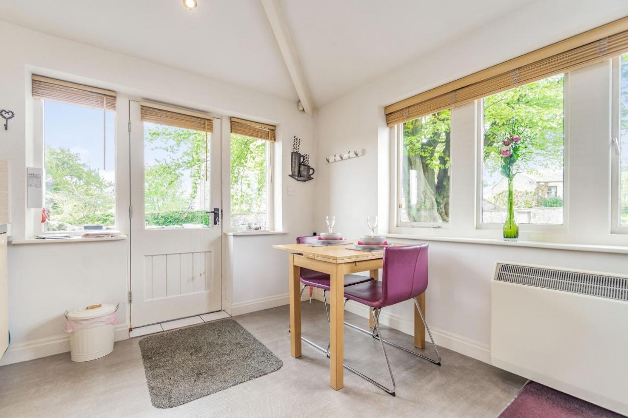 The Friendly Room Austwick Exterior foto